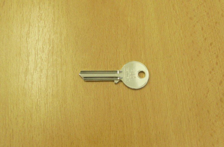 Klíč CEA EL 1/ELZ10/EL1 - Vložky,zámky,klíče,frézky Klíče odlitky Klíče cylindrické