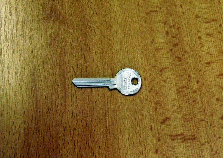 KA -/FBA5/SK5/SK150 DOPRODEJ(autoklíč) - Vložky,zámky,klíče,frézky Klíče odlitky Autoklíče