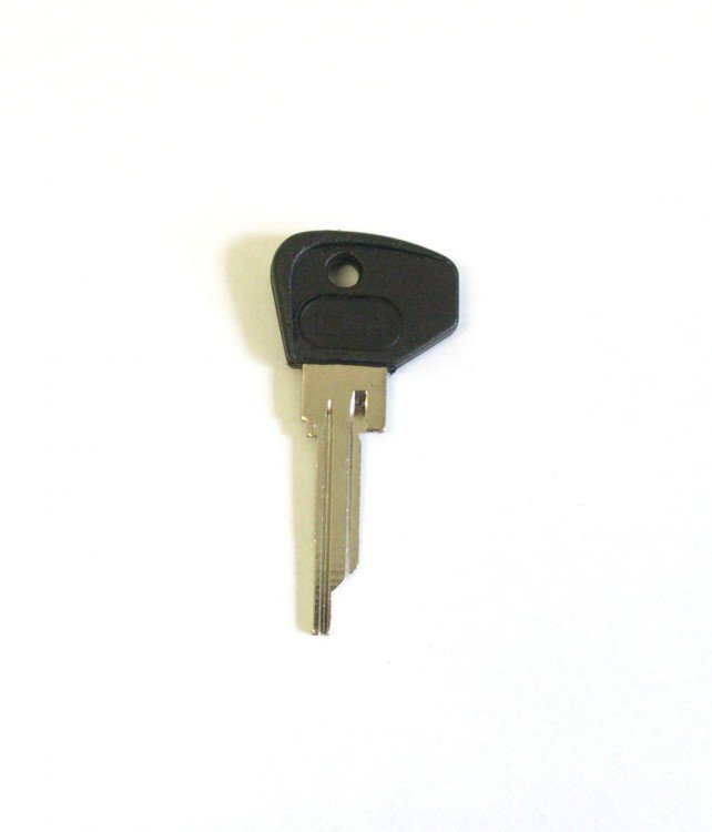 KA -/SEX3P/SX4P/SI12P DOPRODEJ (autoklíč) - Vložky,zámky,klíče,frézky Klíče odlitky Autoklíče