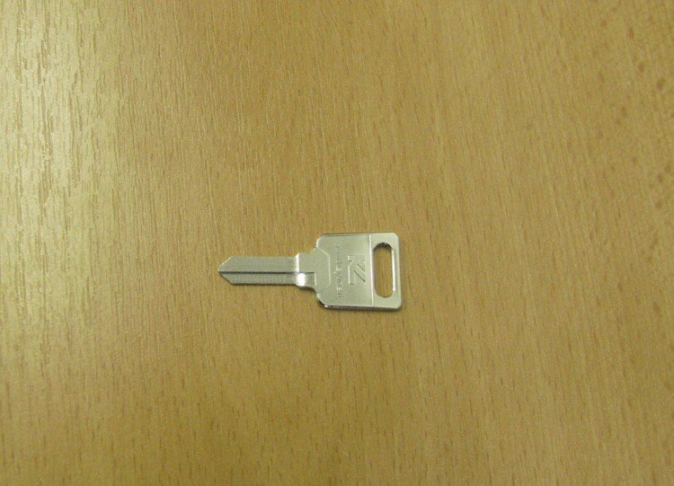 KA LAS11/LAS11/LS14/LAS2 (autoklíč) - Vložky,zámky,klíče,frézky Klíče odlitky Autoklíče