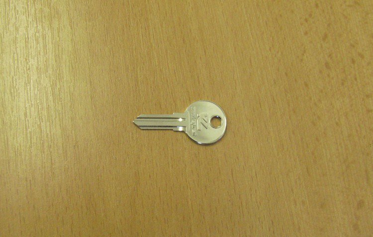 KA LAS5/LAS16/LS7/LAS13 DOPRODEJ (autoklíč) - Vložky,zámky,klíče,frézky Klíče odlitky Autoklíče