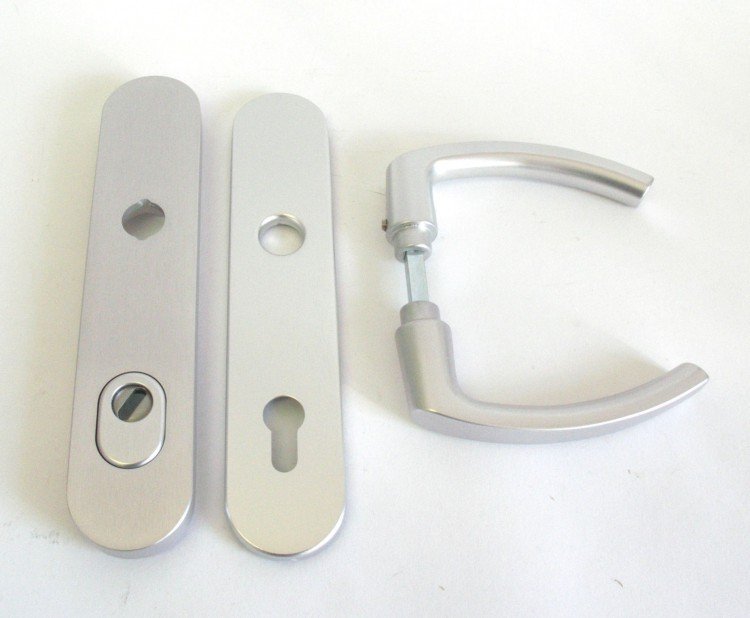 Kování bezpečnostní HARMONIA DEF 72 mm klika/klika vložka stříbrný elox F1 - Kliky, okenní a dveřní kování, panty Kování dveřní Kování dveřní bezpečnostní