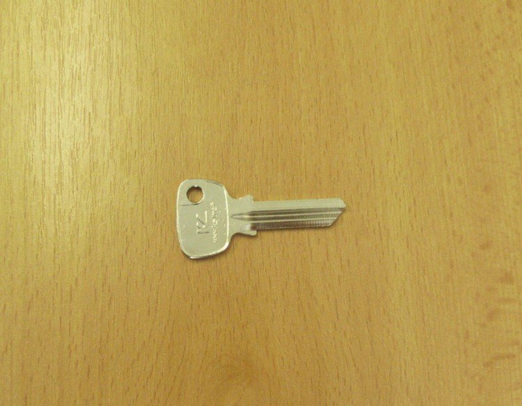 Klíč CEA FAN 1/FNA1 DOPRODEJ - Vložky,zámky,klíče,frézky Klíče odlitky Klíče cylindrické