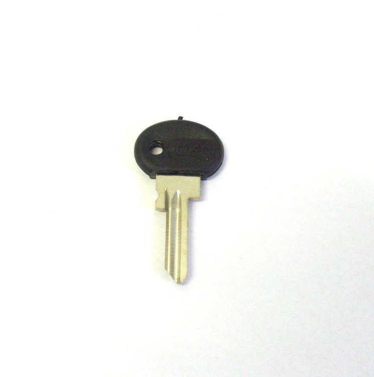KA -/ARM5P/AM3P/DO9LKP DOPRODEJ (autoklíč) - Vložky,zámky,klíče,frézky Klíče odlitky Autoklíče