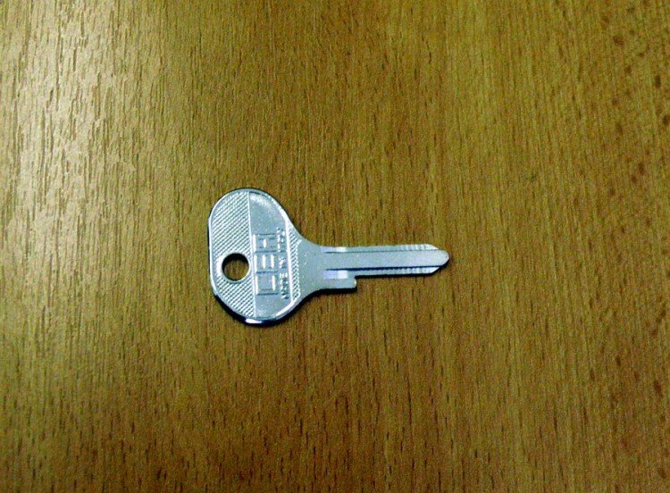 KA -/BSK3/BH10/BO11 (autoklíč) - Vložky,zámky,klíče,frézky Klíče odlitky Autoklíče