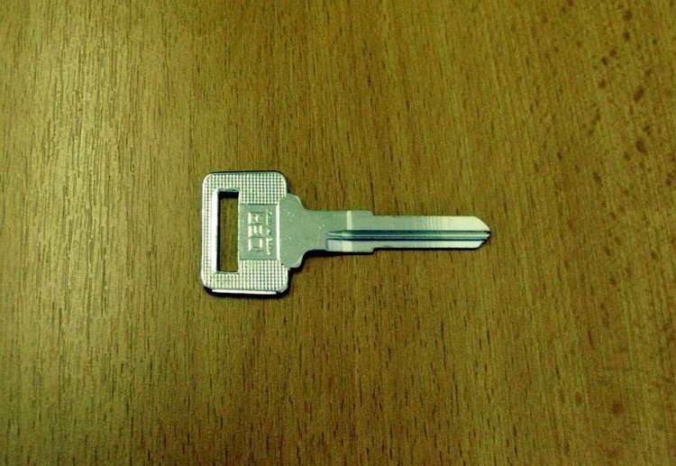 KA -/CI6/CI6/CS16O DOPRODEJ (autoklíč) - Vložky,zámky,klíče,frézky Klíče odlitky Autoklíče