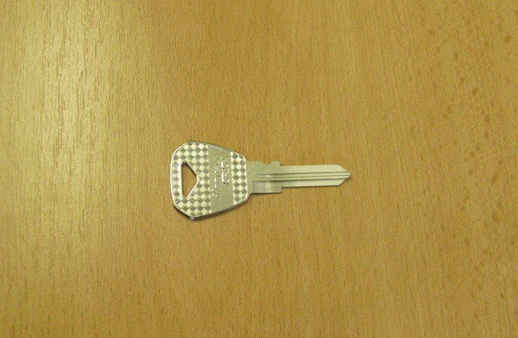 KA -/SSP6/-/SSP6O DOPRODEJ (autoklíč) - Vložky,zámky,klíče,frézky Klíče odlitky Autoklíče