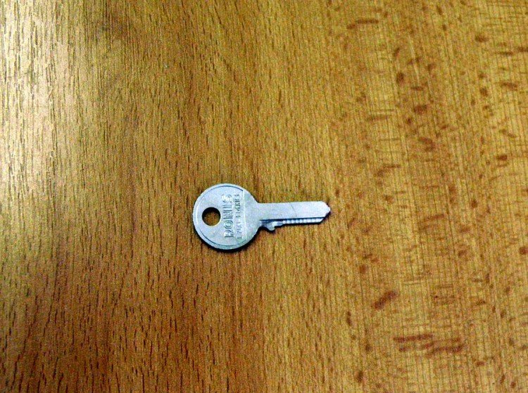 KA RI10/RI1/RO4/RN13 (autoklíč) - Vložky,zámky,klíče,frézky Klíče odlitky Autoklíče