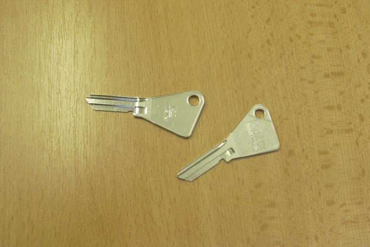 KA VC2/VAC2/VAC2/VA14 (autoklíč) - Vložky,zámky,klíče,frézky Klíče odlitky Autoklíče