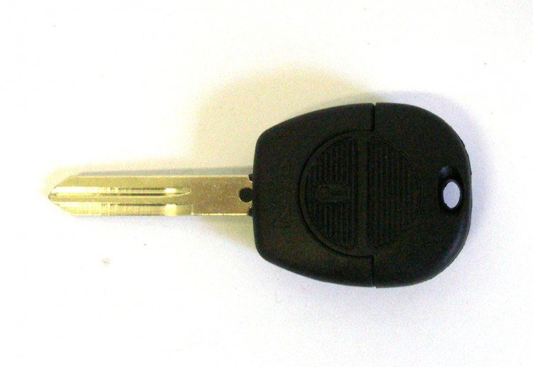 Pouzdro Nissan-shell-21 - Vložky,zámky,klíče,frézky Pouzdra