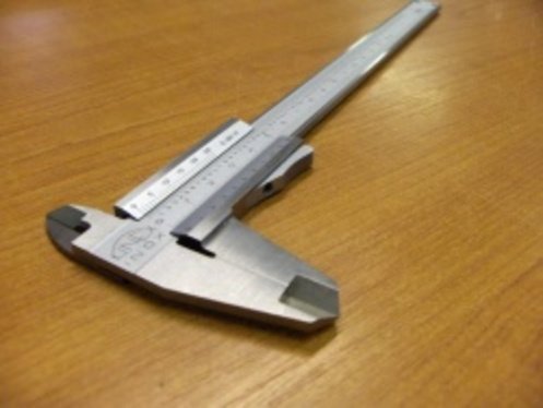 Měřítko posuvné (posuvka) s hloubkoměrem a vnitřním měřením, aretace tlačítkem 160/ 40 mm