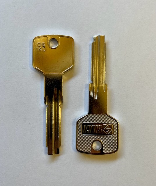 CS140 - Vložky,zámky,klíče,frézky Klíče odlitky Klíče cylindrické