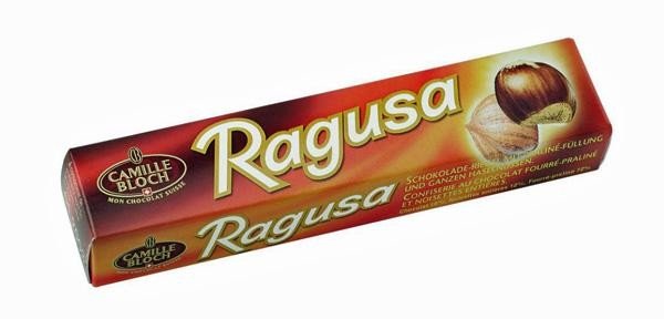 Ragusa Jubilé mléčná čokoladová tyčinka 50g s pralinkovou náplní a lískovými oříšky