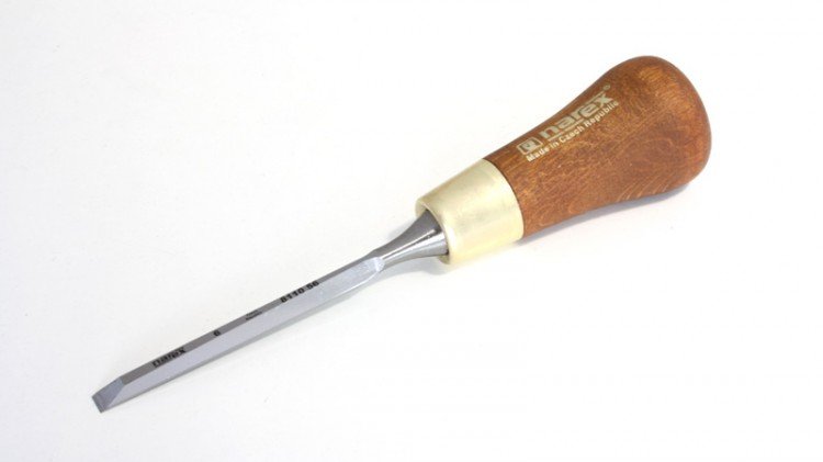 Dláto začišťovací 6 mm WOOD LINE PLUS 8110 56 Dláto začišťovací 6 mm WOOD LINE PLUS 8110 56 - Nářadí ruční a elektrické, měřidla Nářadí ruční Pilníky, rašple, dláta, hoblíky