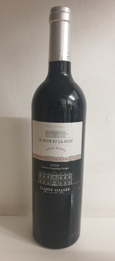 CUVEE LE JOUR ET LA NUIT CARIGNAN 30 ROUGE 2019 0,75 suché CUVEE LE JOUR ET LA NUIT CARIGNAN 30 ROUGE 2019 0,75 suché - Víno tiché Tiché Červené