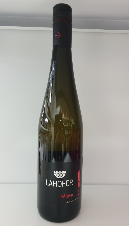 Pálava VH 2019 Vinohrady polosladké, alc. 13,5%, č.š. 17719LA Pálava VH 2019 Vinohrady polosladké, alc. 13,5%, č.š. 17719LA - Víno tiché Dezertní Bílé