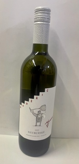 Víno Neuburské 2022 moravské zemské polosuché, 0,75 l, č. š. 1106 alk.11,5% - Víno tiché Tiché Bílé