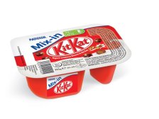 Dezert jogurtový Mix-in Kit Kat sweetened NESTLÉ 115 g
