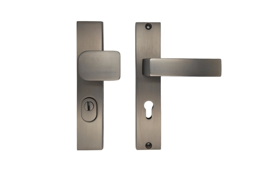 Kování ochranné C201 klika/madlo 72 mm vložka levá/pravá TITAN - Kliky, okenní a dveřní kování, panty Kování dveřní Kování dveřní mezip. hliník, bez PÚ