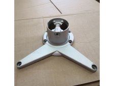 Příruba kovová ke kulatým stolovým nohám