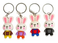 Přívěsek zajíc s kalhoty, plastový