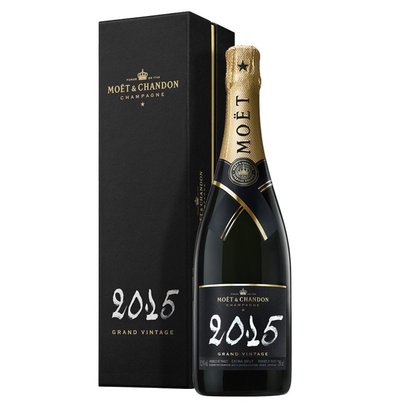 Šampus Moet&Chandon Grand Vintage extra brut 2015 0,75 l 12,5% dárkové balení - Vína šumivá Bílé Brut