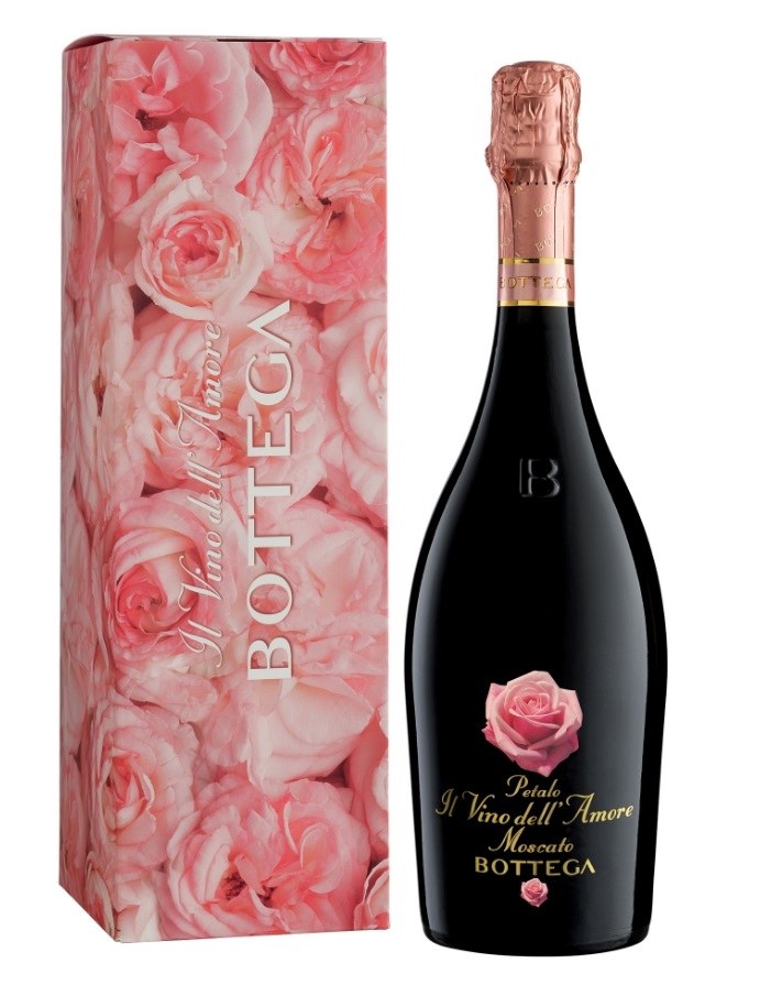 Víno šumivé sladké Petalo Amore Moscato Spumante 0,75 l alk. 6,5 % BOTTEGA dárkové balení Víno šumivé sladké Petalo Amore Moscato Spumante 0,75 l alk. 6,5 % BOTTEGA dárkové balení - Perlivé