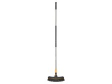 Koště univerzální Ergonomic s násadou š. 33x171 cm / 1077115 FISKARS
