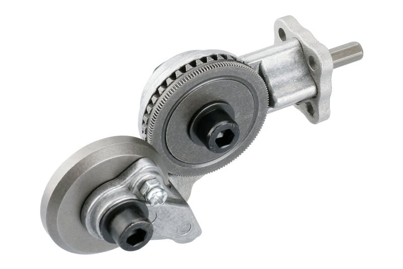 Nástavec na stříhání plechu na elektrickou aku vrtačku