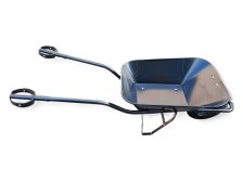 Držadla naklápěcí pro stavební a zahradní kolečka P+L